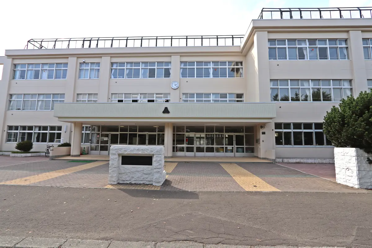 ビレッジハウス新川