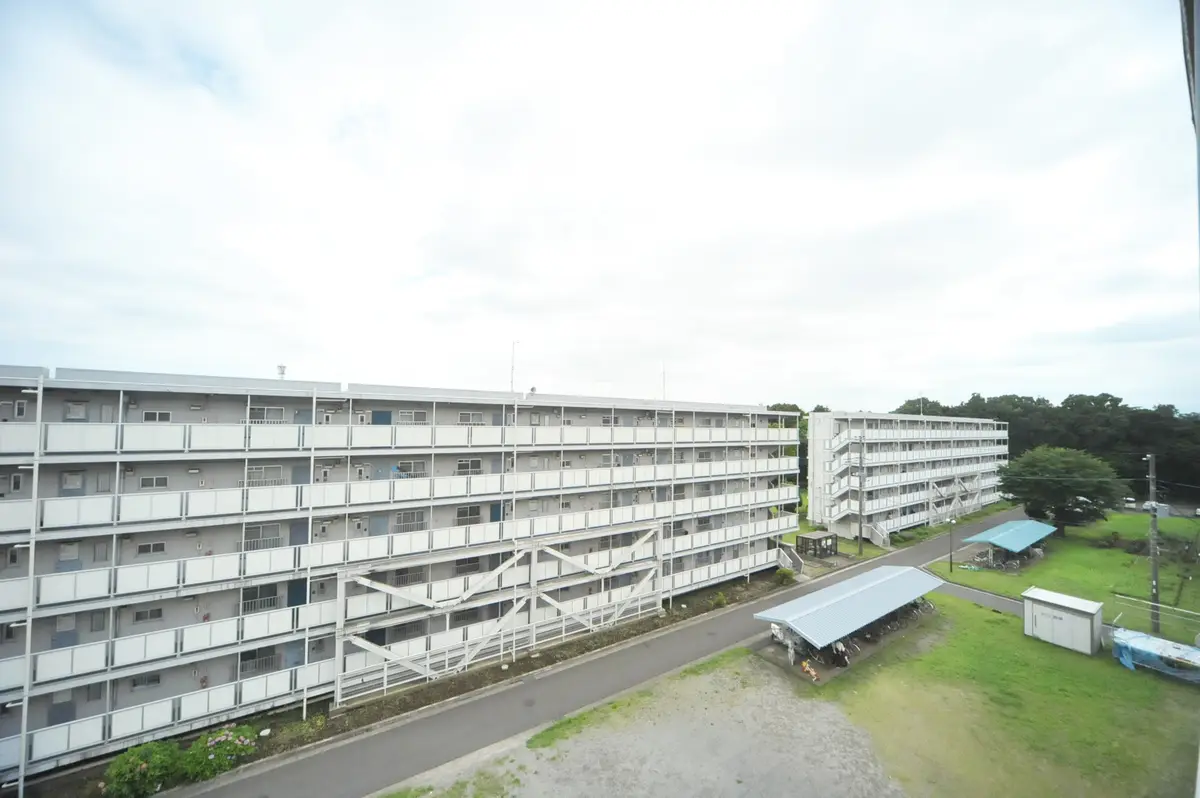 3054_H26_P2_127_eu9d39ukg51p15lbu4ubmnov1j