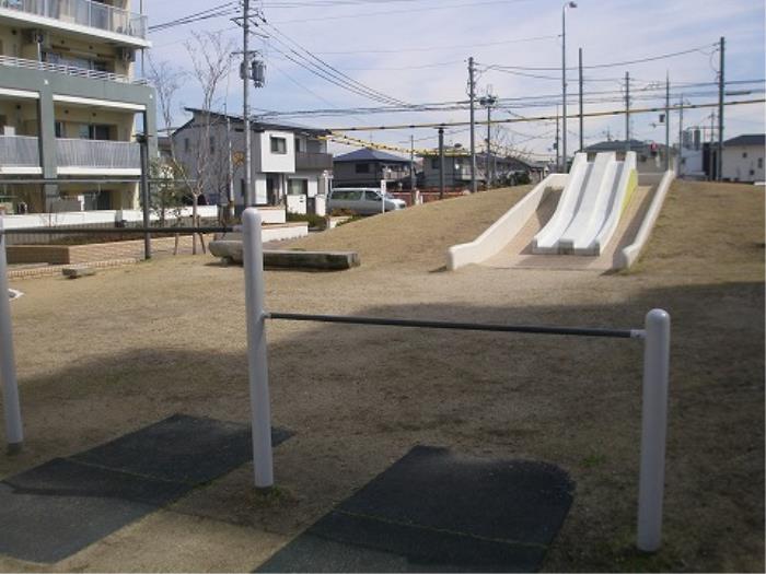A00010411