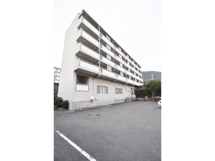 B00046748