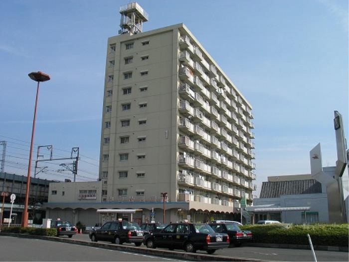 水無瀬駅前