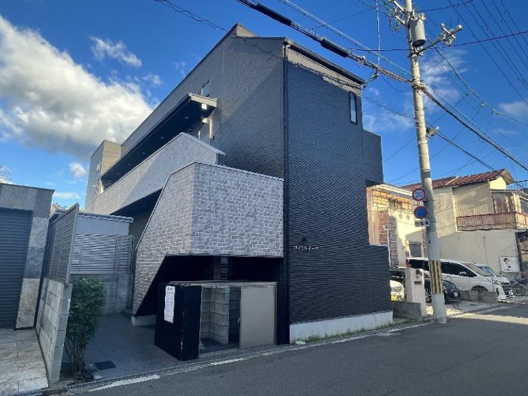 ロイヤルオーク湊