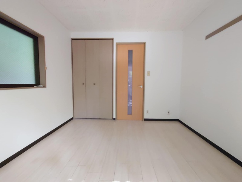 00011734222_008