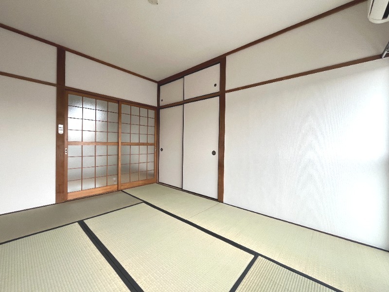 00011908759_010