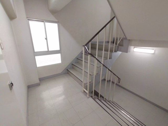 277989_21