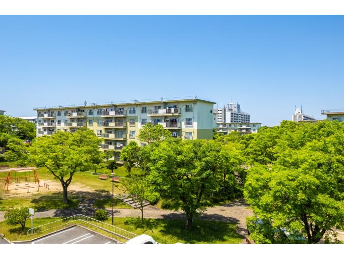 鶴山台