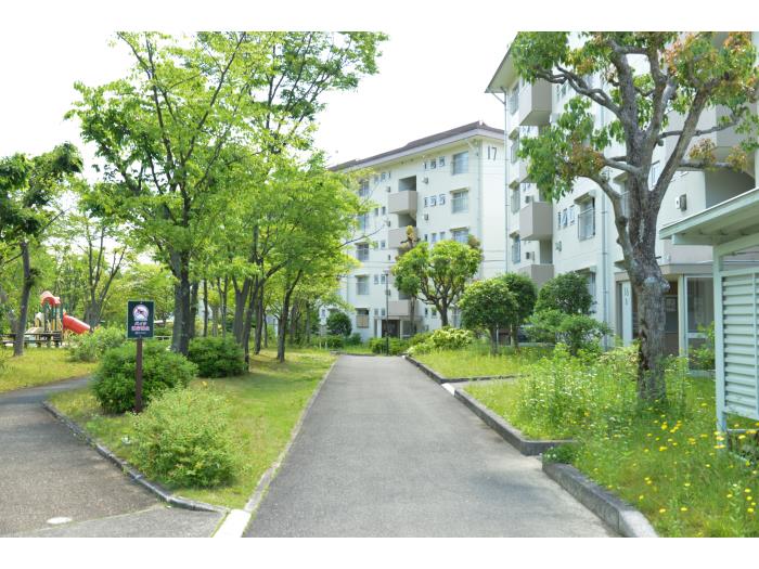 A00034295