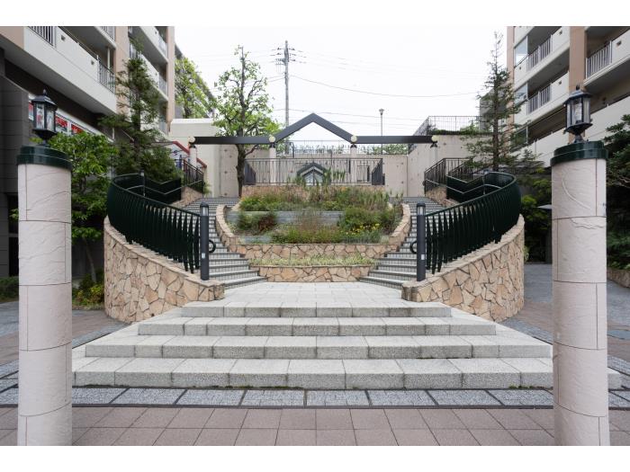 A00044352