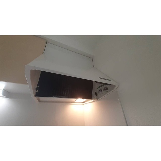 A6qsrGuCqwljwzP4qpEJ8KRT9lcmAT55VAxFMvBS