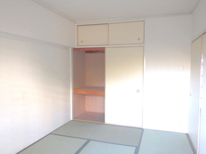 R11373852-1
