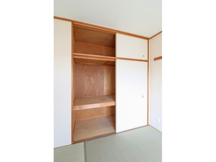 R11601343-1