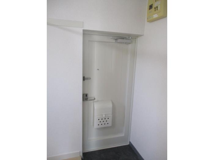 R11684538-1