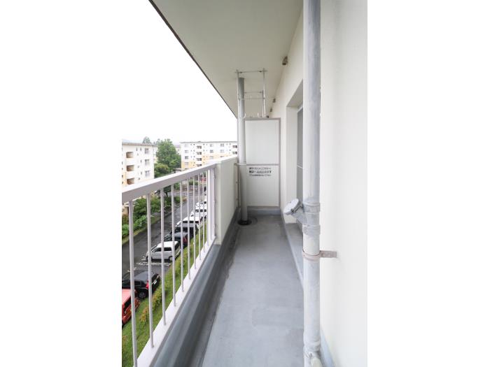 R11763720-1