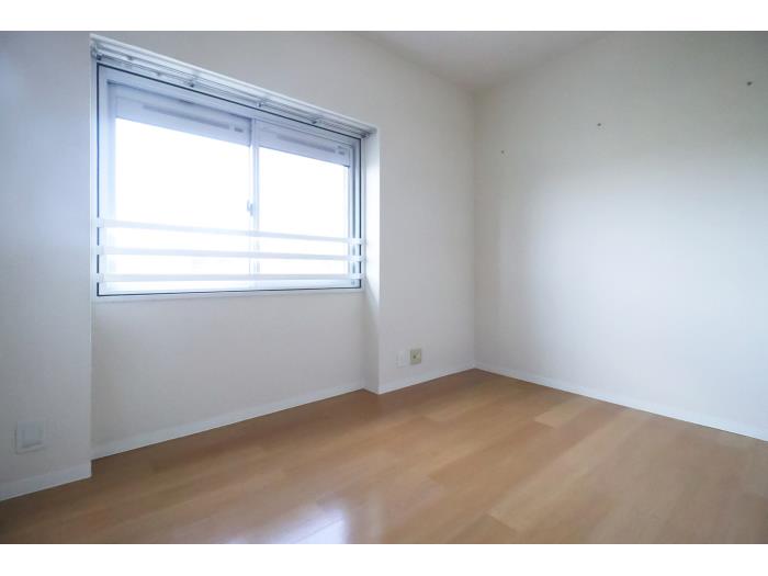 R11793970-1