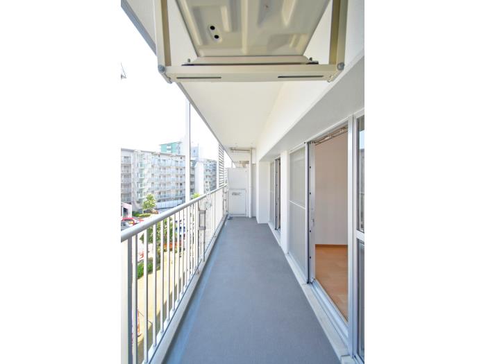 R11813233-1