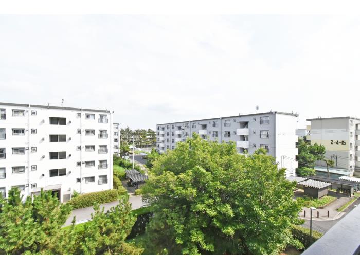 R11829403