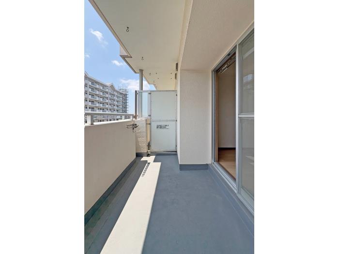 R11859920-4