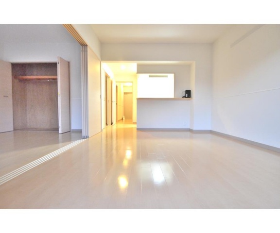 housing-1833579_r