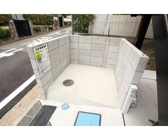housing-4461313_5-2