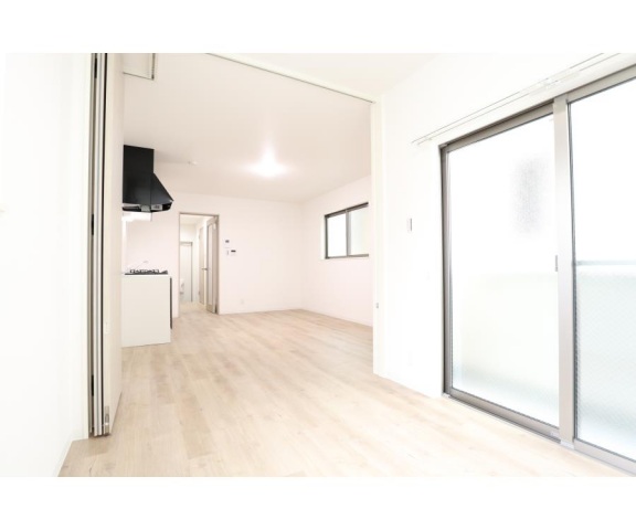housing-4461313_6-2