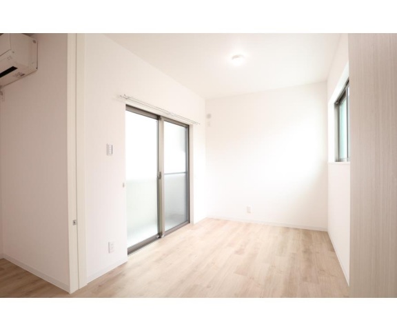 housing-4461313_7-2