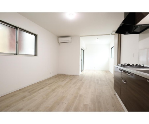 housing-4461313_r-2
