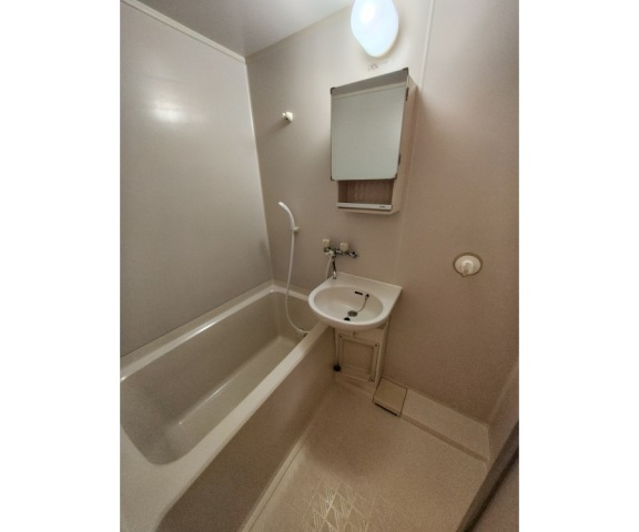 housing-5318706_11-2