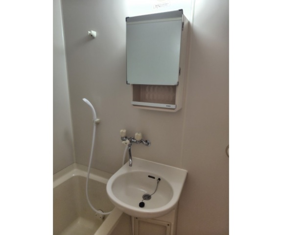 housing-5318706_14-2