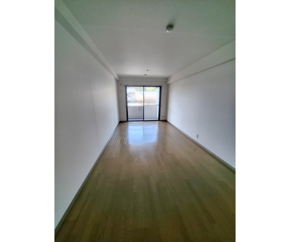 housing-5318706_4-2