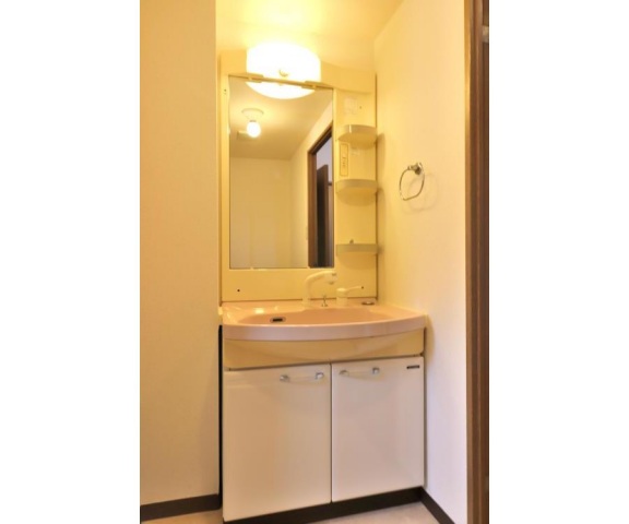 housing-5612338_19