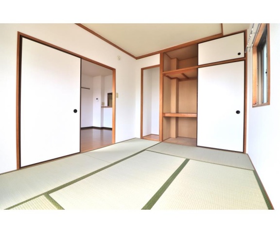 housing-5612338_9