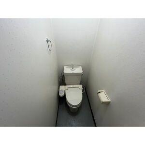 ksqWeJkqDOU9UMf000vbcXvw1WyAPMsphcgiWyvL
