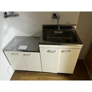ol05p6b0VO2pXiicdvcM5aHGXsatBn3YUcl6JetJ-2