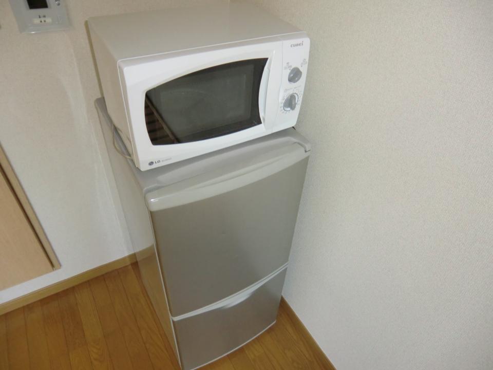 request_5351db100156