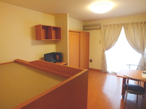 request_a4239d640600